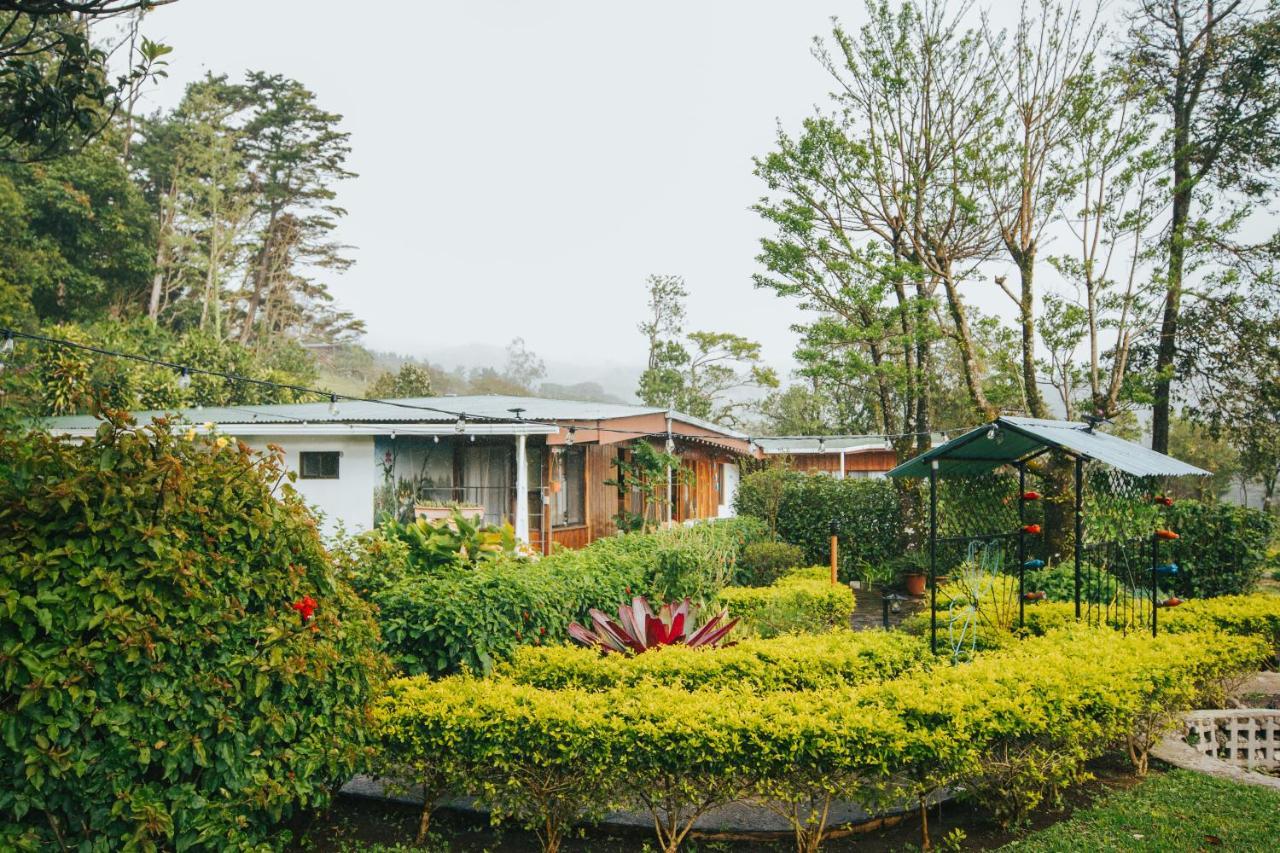Hotel Holistico Monteverde Extérieur photo